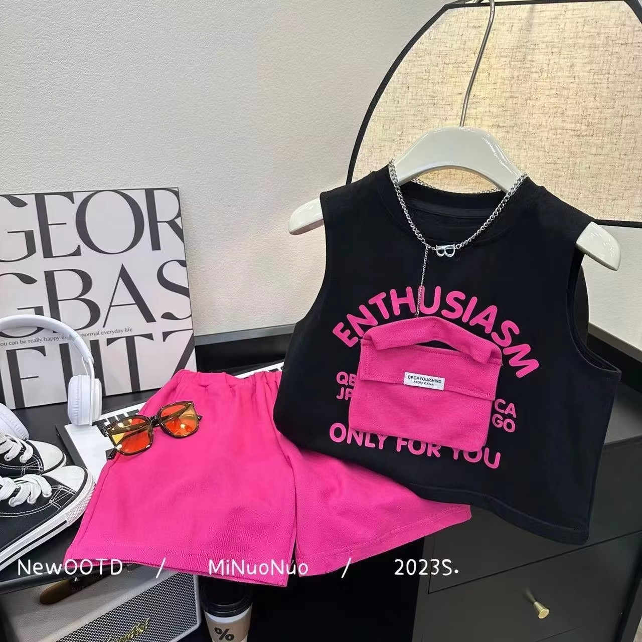 Letni zestaw ubranek butikowyc – Baby Clothing Drawing recenzja i cena